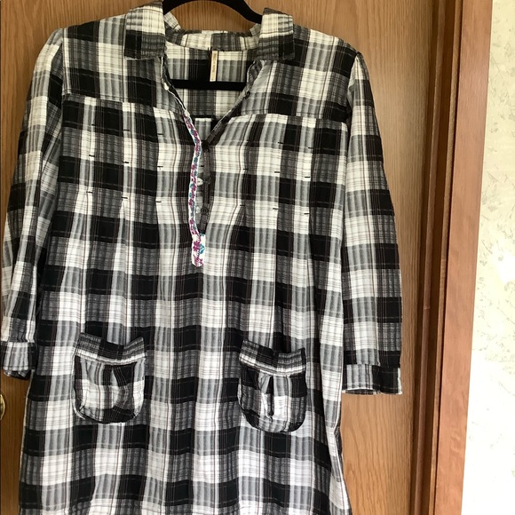 Tunic top - Picture 1 of 1